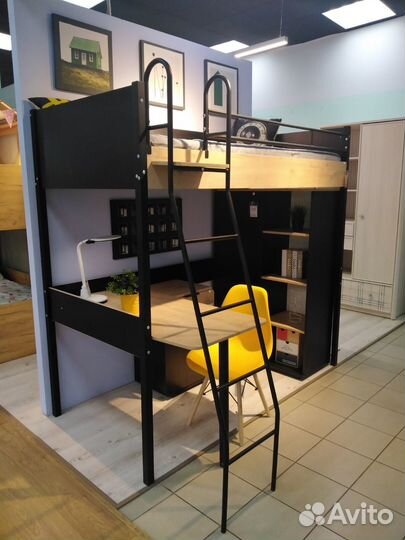 Детская кровать чердак с рабочей зоной