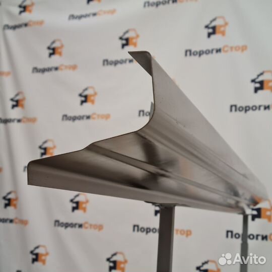 Ремонтный порог левый Kia Cerato кузовной