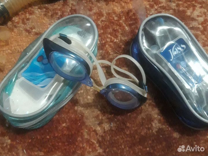 Трубка. Очки. Шапочка