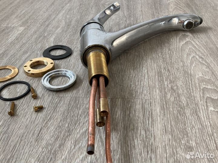 Смеситель Ideal Standart A5051AA Clear на запчасти