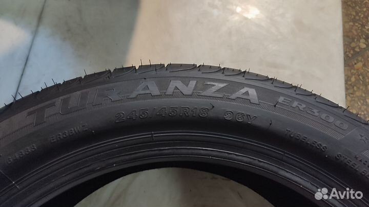 Bridgestone Turanza ER300 245/45 R18 96Y