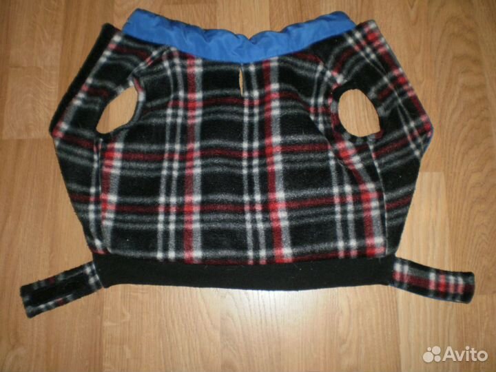 Комбинезон для небольшой собачки