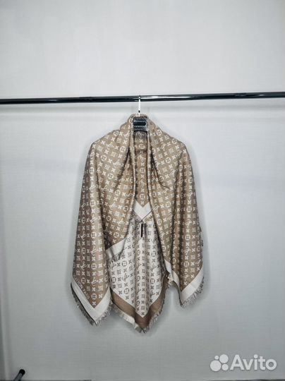 Платок christian dior