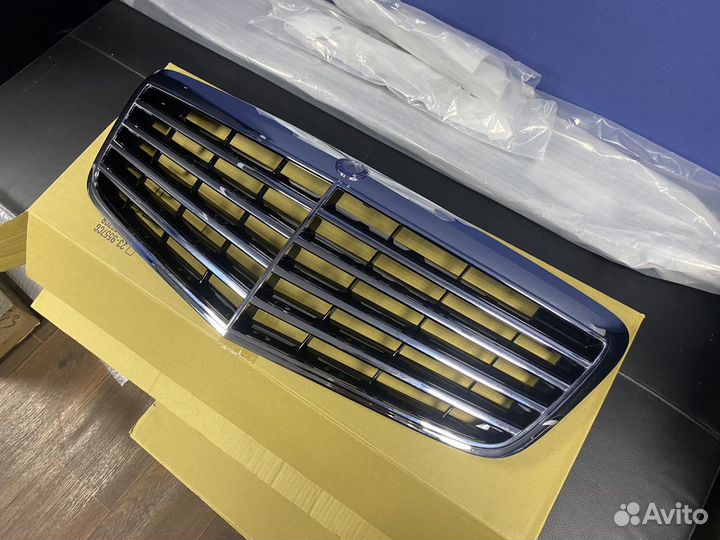 Решетка радиатора Mercedes E211 / E 211 рест
