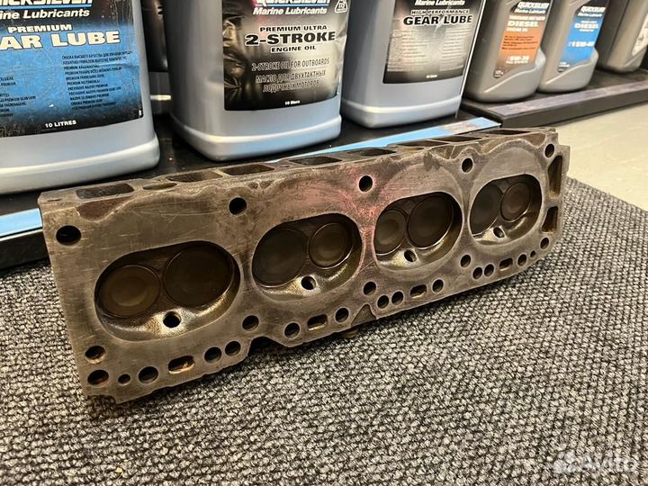 Головка блока цилиндров Mercruiser 3.0L