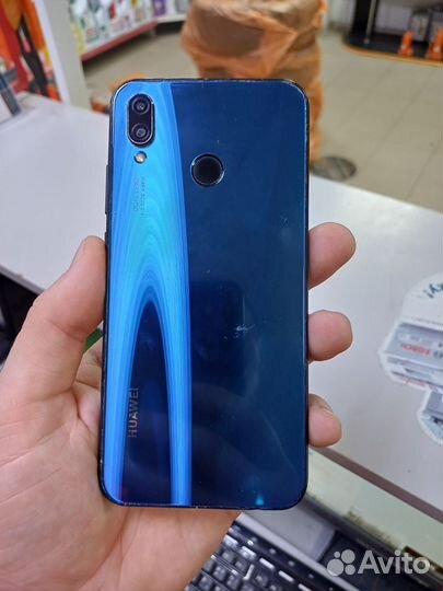 HUAWEI P20 Lite, 4/64 ГБ