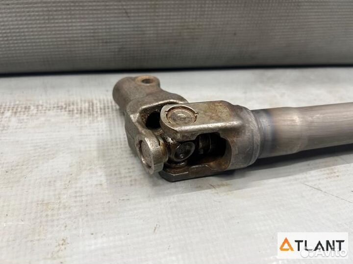 Рулевой карданчик toyota voxy