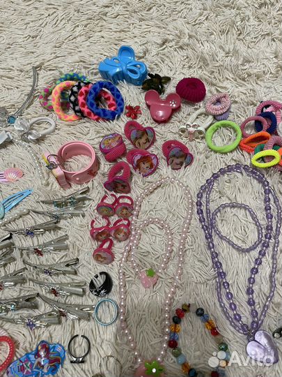 Заколки и резиночки для девочки