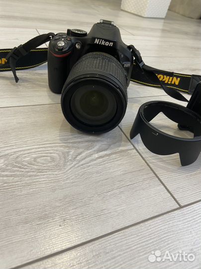 Зеркальный фотоаппарат