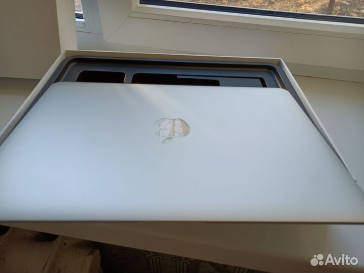 Apple MacBook Air 2017(8/128)