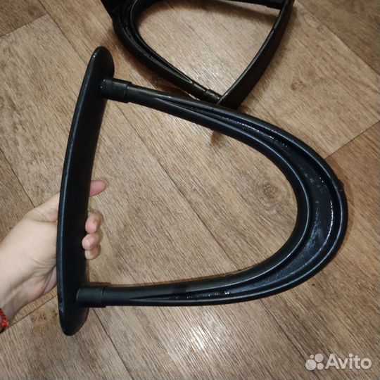 Подлокотники для компьютерного кресла