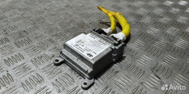 Блок управления Air Bag Hyundai Starex h1 grand st