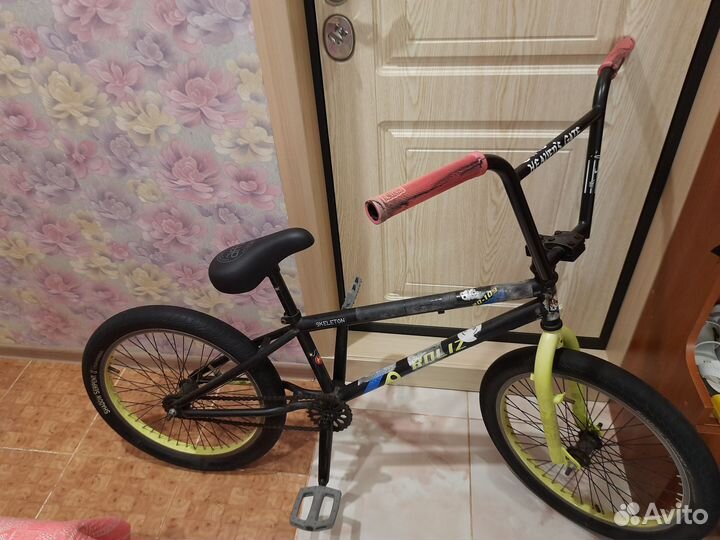 Велосипед BMX подростковый