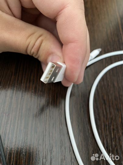 Оригинальный кабель iPhone usb