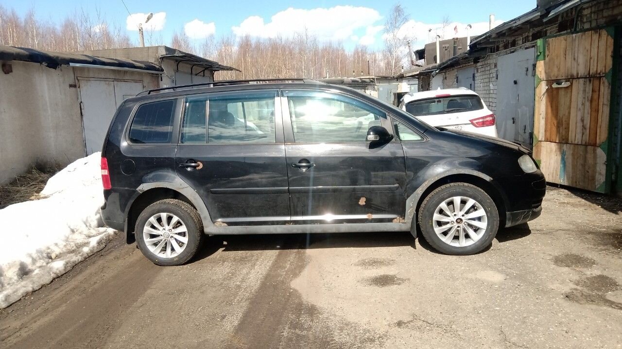 Volkswagen Touran: фото владельца
