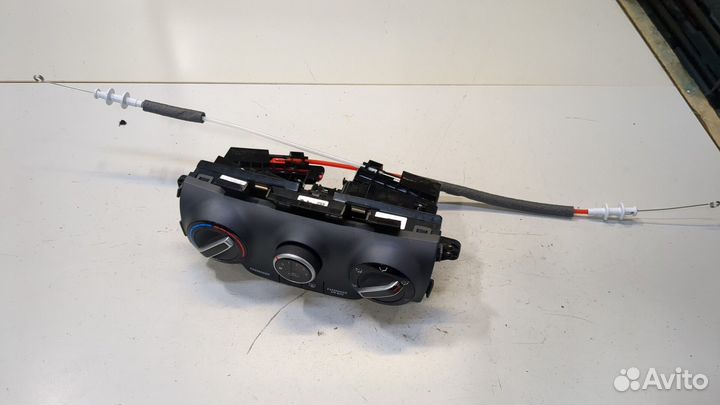 Переключатель отопителя Hyundai Kona 2017, 2019