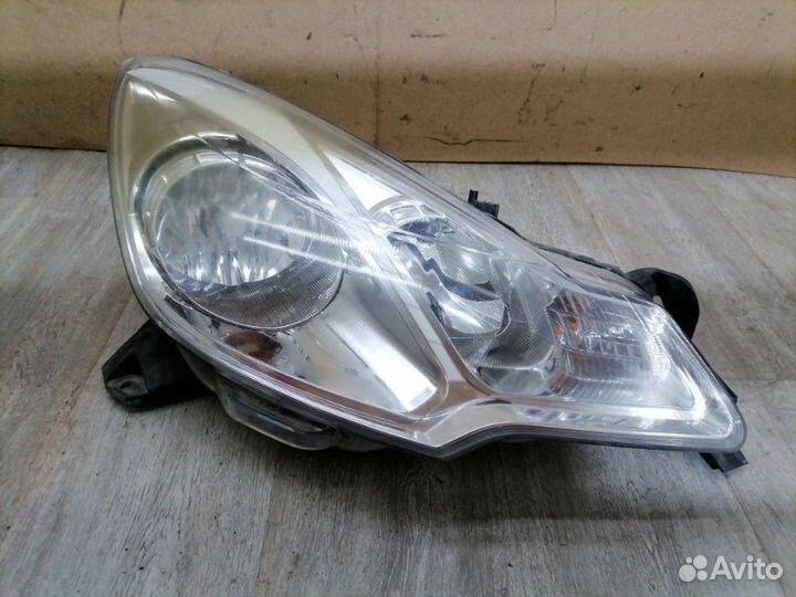 Фара передняя правая Citroen C3 A51 EP3 2011