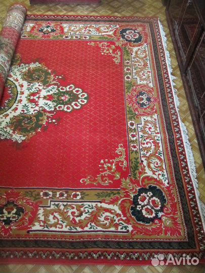 Ковёр. Большой. Импортный