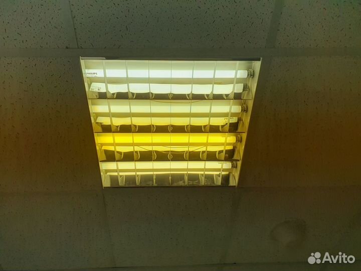 Светильник потолочный