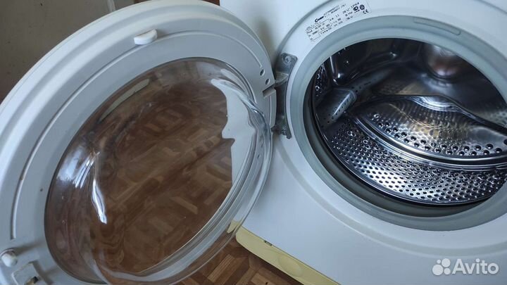 Узкая стиральная машина Candy Holiday 181 Италия