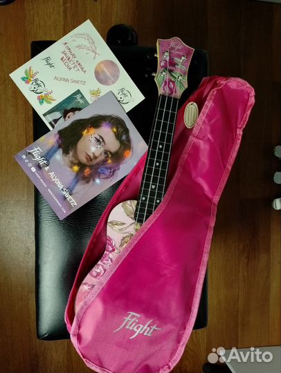 Подписная укулеле Алены Швец, сопрано, Travel