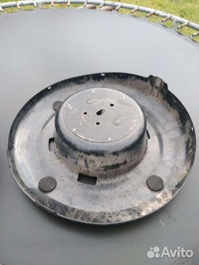 Toyota RAV4 Держатель колпака запасного колеса