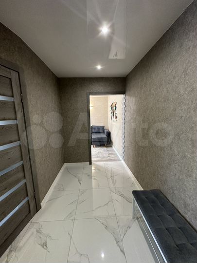 3-к. квартира, 56 м², 1/5 эт.