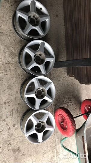 Литые диски r15
