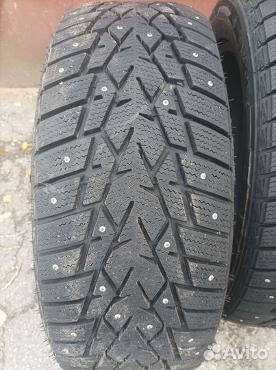 DoubleStar DW01 235/55 R18