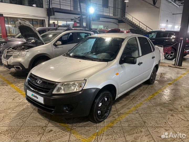 LADA Granta 1.6 МТ, 2014, 238 001 км
