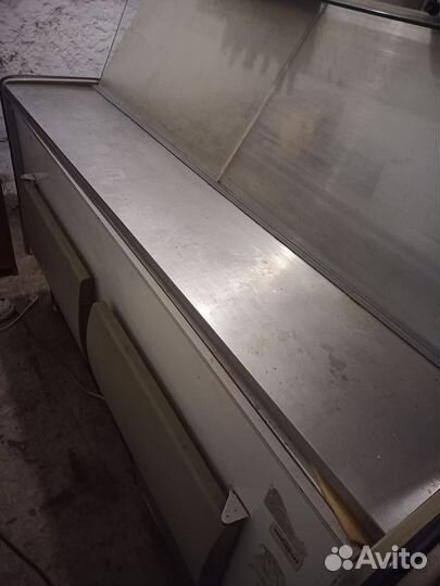 Холодильная витрина Ариада