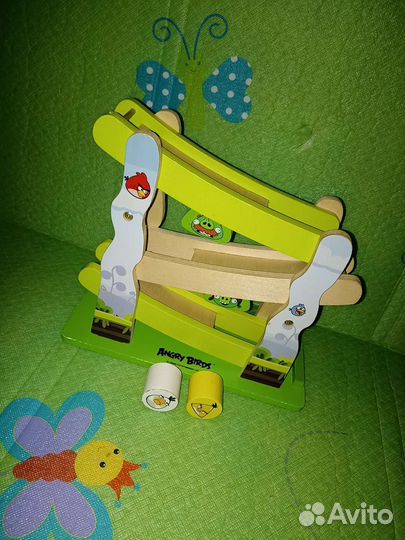 Деревянная горка трек для машинок и бочонков