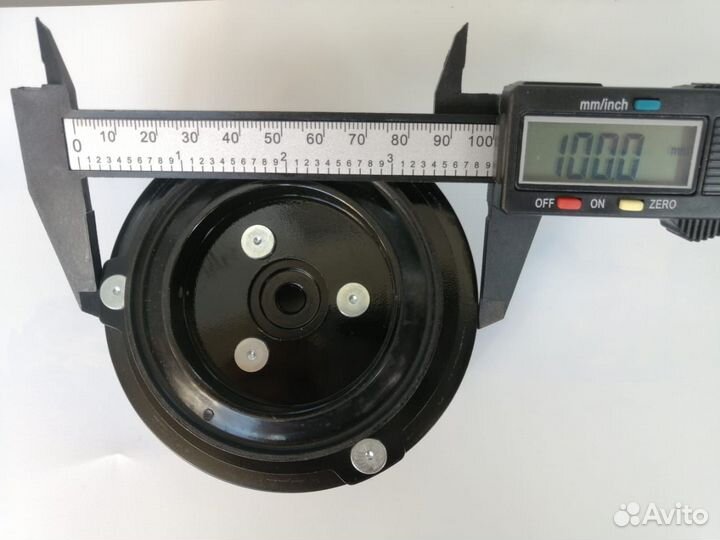 Прижимная пластина Rio,Hyundai Solaris 976441J000