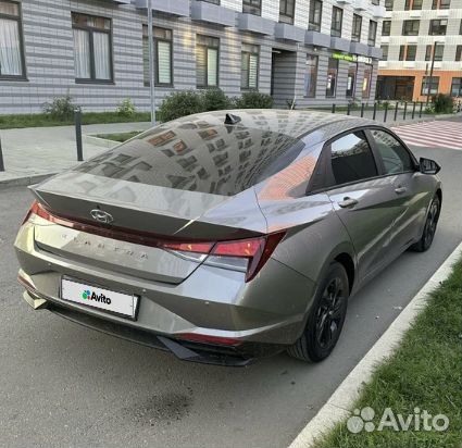 Hyundai Elantra 1.6 AMT, 2022, 2 800 км