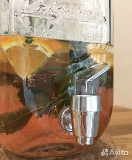 Лимонадница с краном