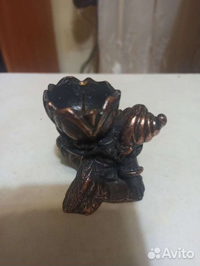 Подсвечник