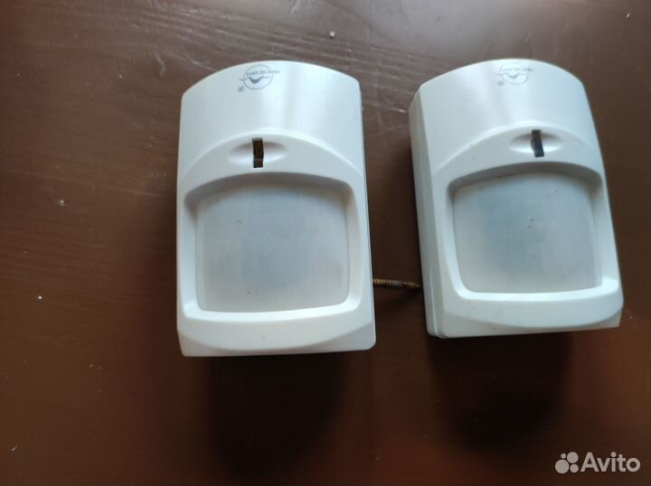 Охранная система с датчиками движения и воды