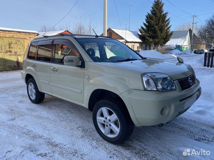 Nissan X-Trail 2.0 AT, 2003, 310 000 км