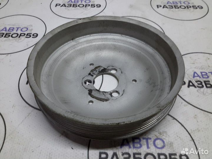 Шкив помпы Audi A6 C6