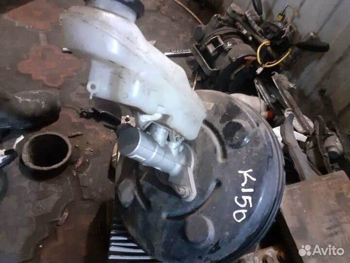 Усилитель тормозов вакуумный Toyota Corolla (E150