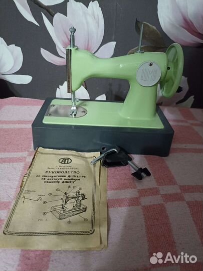 Швейная машинка игрушка СССР