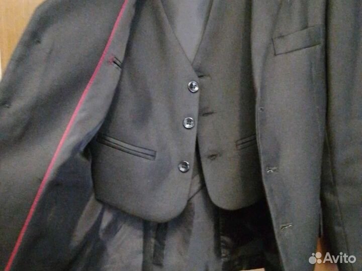Школьные пиджаки,жилетки116-122