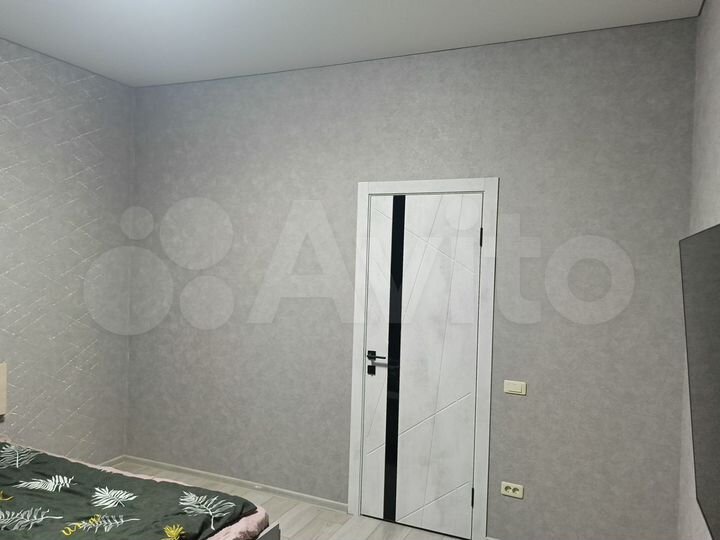 3-к. квартира, 70 м², 1/2 эт.