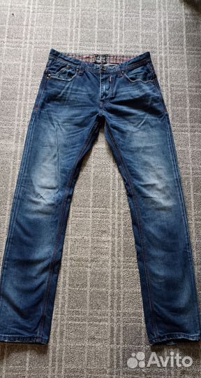 Джинсы мужские