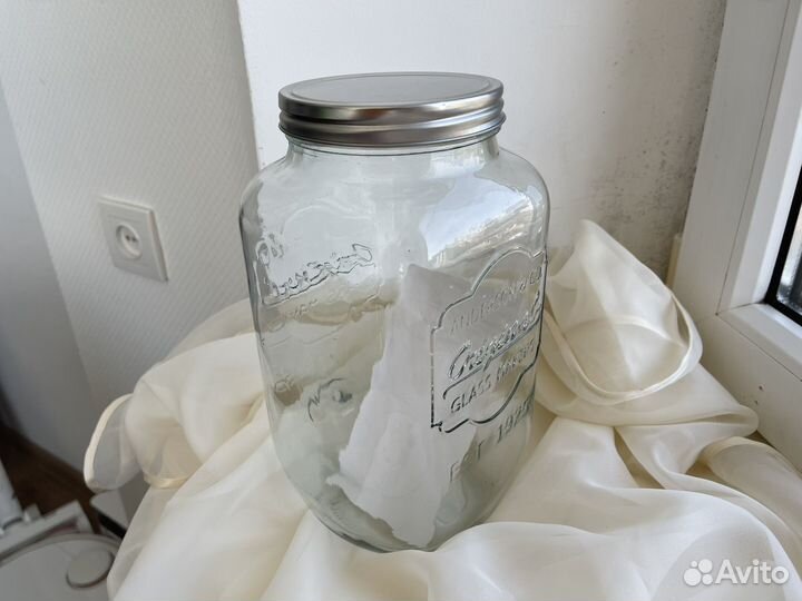 Новая банка с краном 3 литра без крана