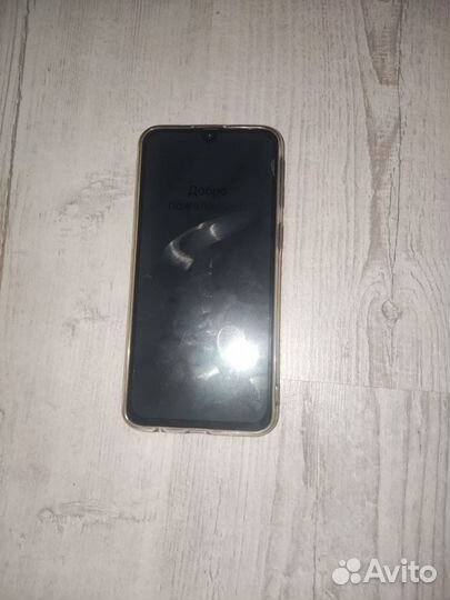 Samsung Galaxy A40, 4/64 ГБ