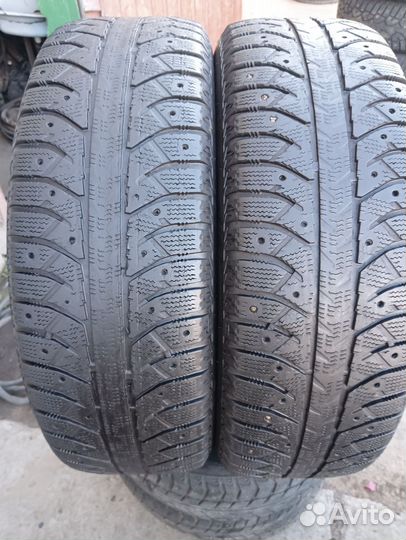 Bridgestone Ice Cruiser 7000S 225/65 R17 102T