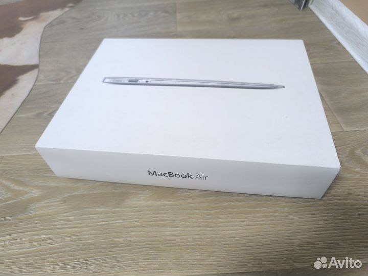 Apple macbook air 13 2014