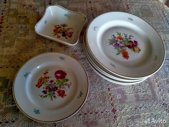 Тарелки Дулево из сервиза Мейсенский букет