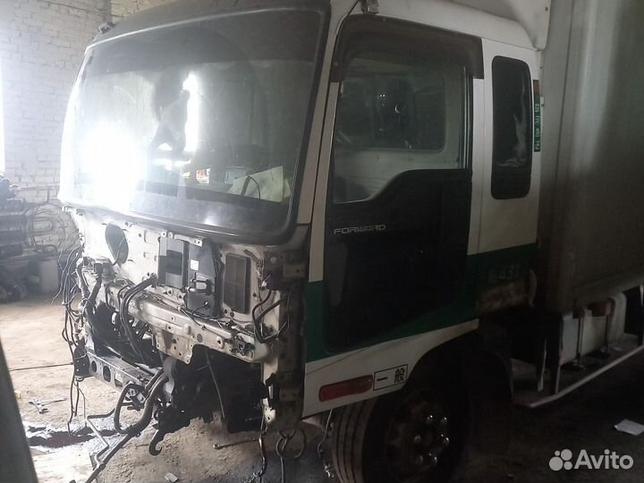 Кабина isuzu forward